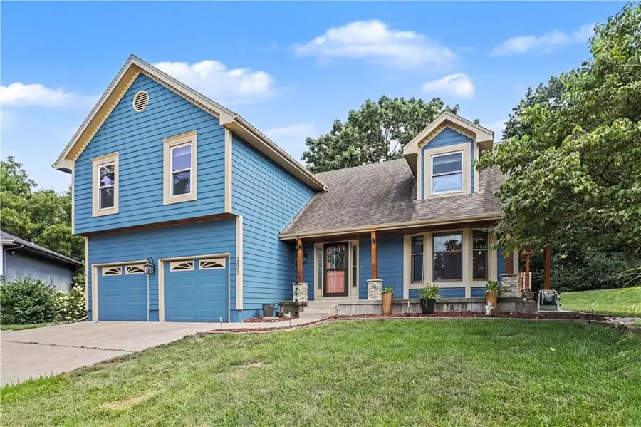 13905 E 50th Street, Kansas City, MO 64133 - #2