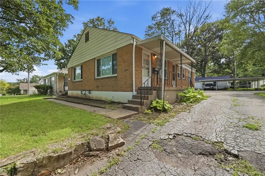 1532 S Ash Avenue, Independence, MO 64052 - #2