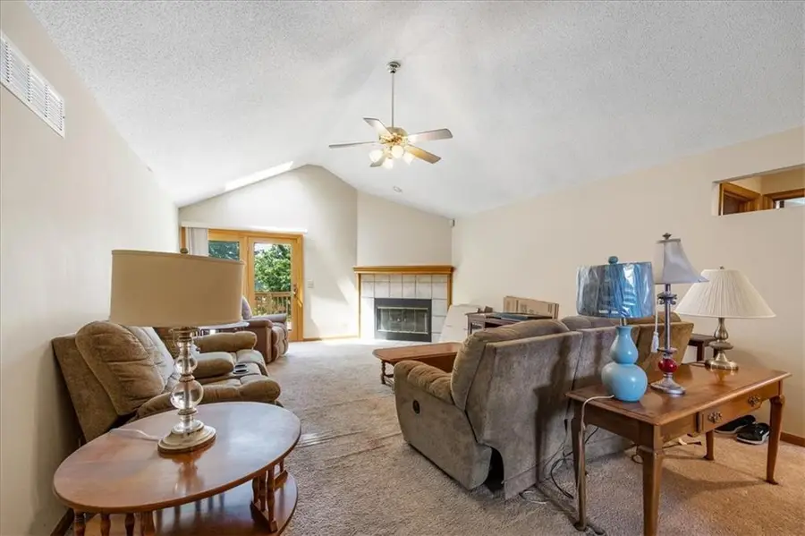 1203 E 118 Terrace, Kansas City, MO 64131 - #3