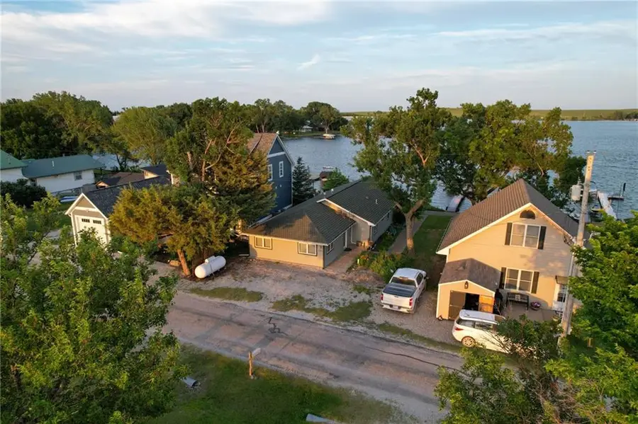 132 Kahola Road, Council Grove, KS 66846 - #2