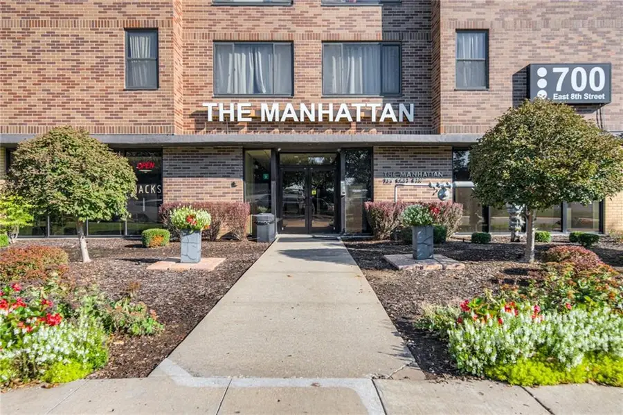 700 E 8th Street #16O, Kansas City, MO 64106 - #2