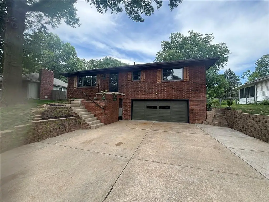 3209 N 36 Terrace, Saint Joseph, MO 64506 - #1