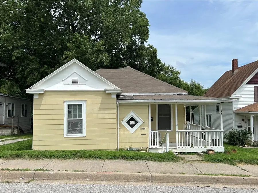 525 S Crysler Avenue, Independence, MO 64052 - #2