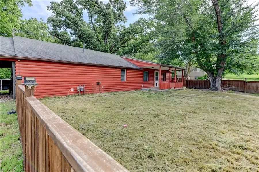 6828 Berry Road, Kansas City, KS 66106 - #3