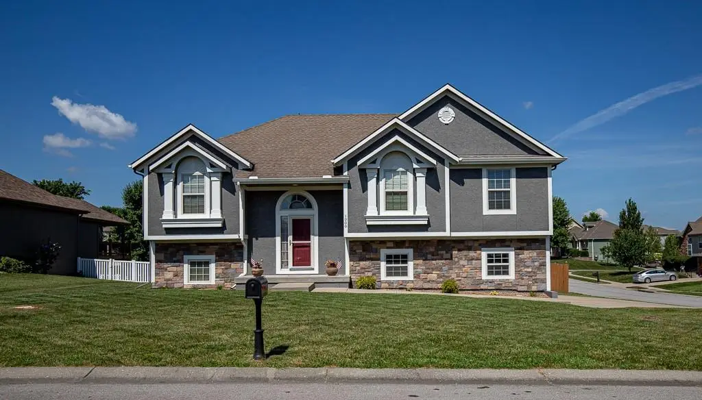 1000 SW Redbud Circle, Oak Grove, MO 64075 - #1