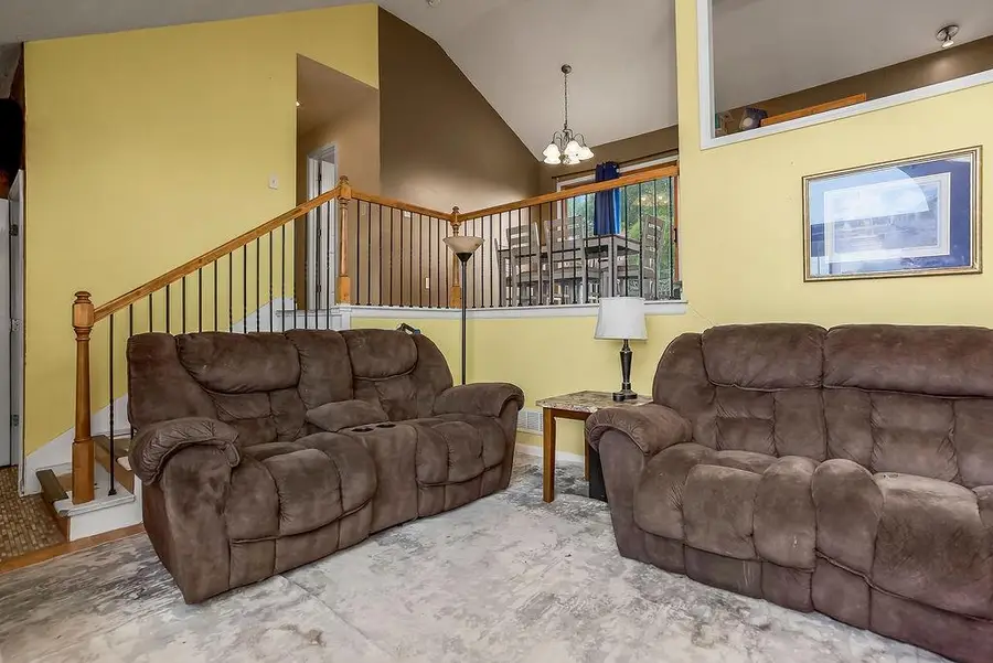 32643 W 172nd Street, Gardner, KS 66030 - #3