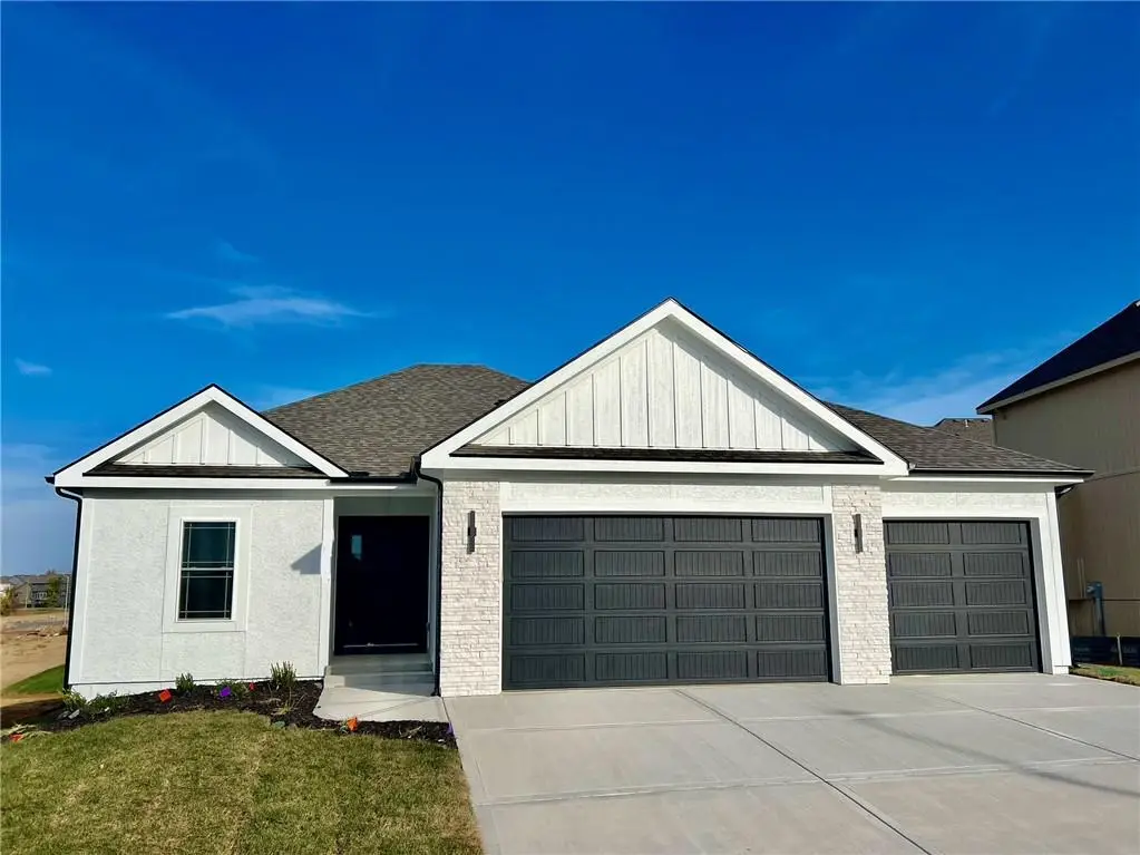 524 Skyview Lane, Liberty, MO 64068 - #1