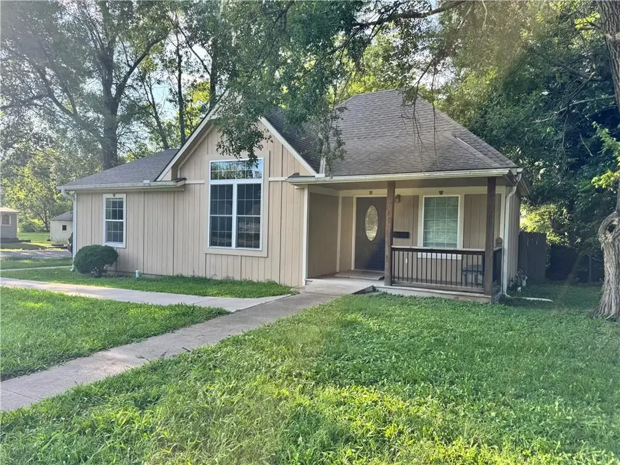 110 W Mill Street, Butler, MO 64730 - #3
