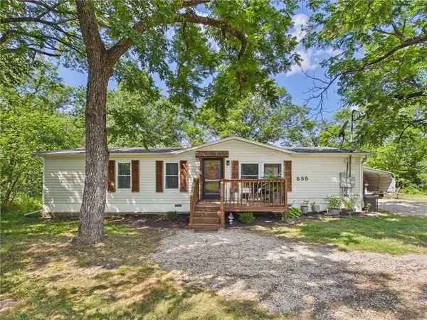 688 195th Street, Fort Scott, KS 66701