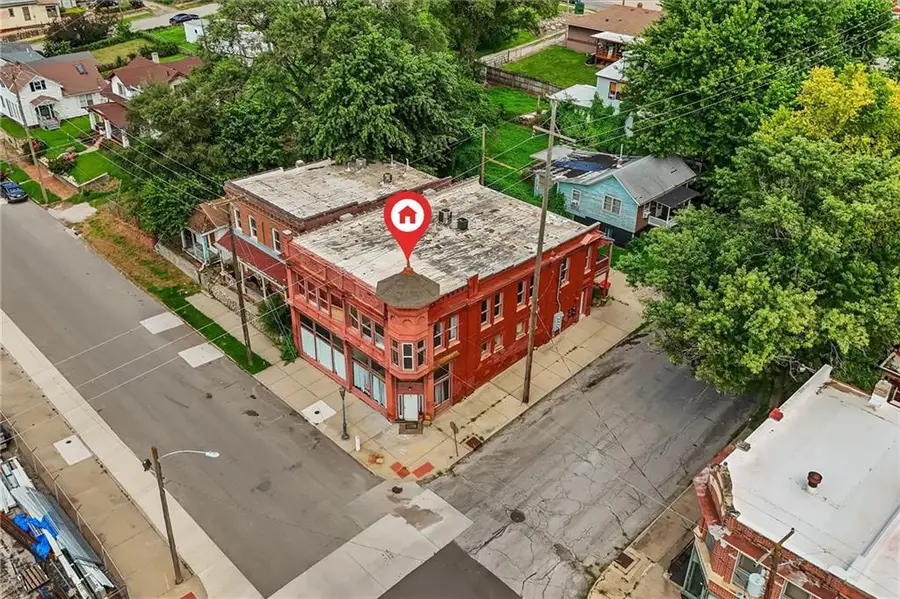 1421 Penn Street, Saint Joseph, MO 64503 - #2