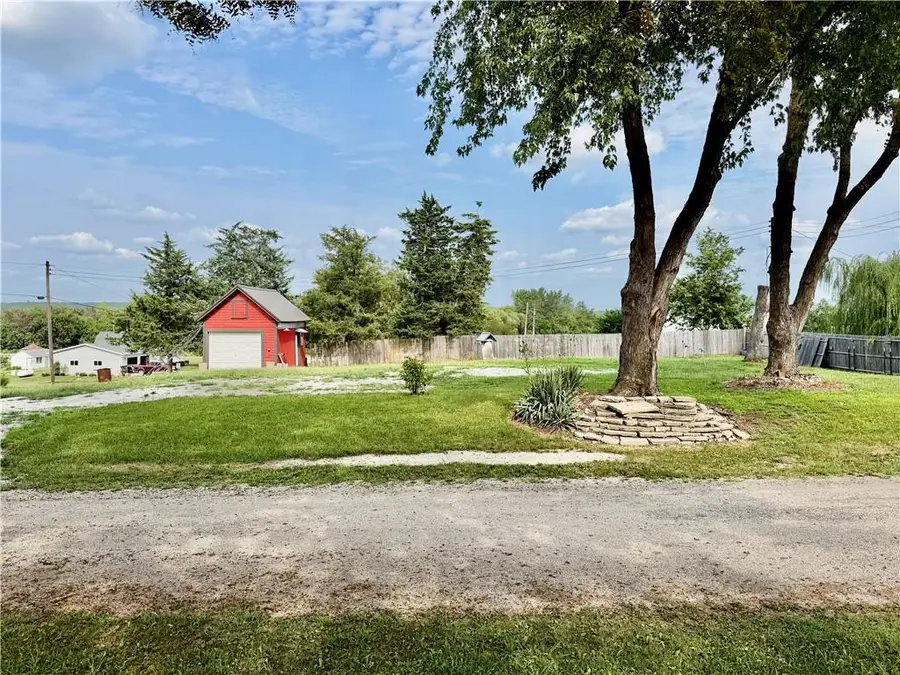 404 E 6th Street, Pickering, MO 64476 - #2