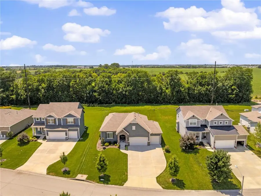 18908 Skyview Lane, Spring Hill, KS 66083 - #3