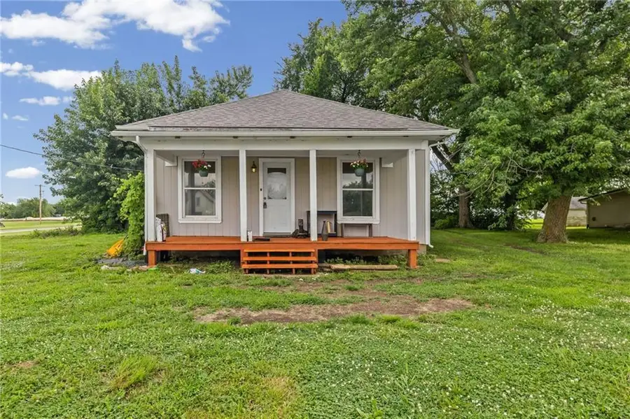 32473 NE Norton Road, Garnett, KS 66032 - #3