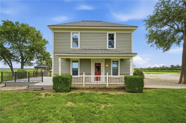 2171 Eisenhower Road, Ottawa, KS 66067