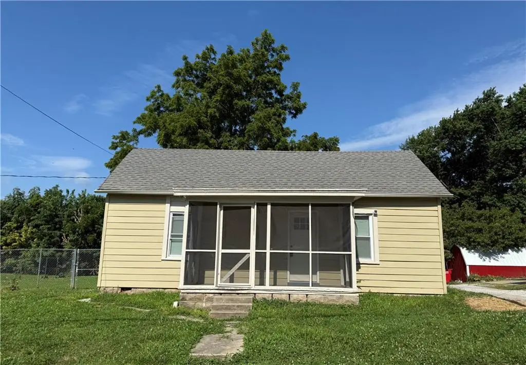 415 S 20th Street, Lexington, MO 64067 - #1