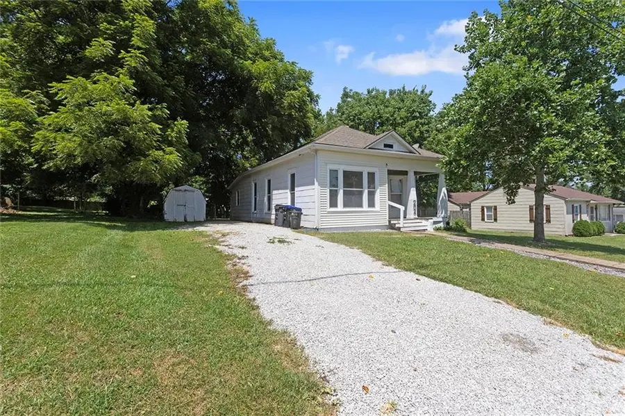 204 5th Avenue S, Greenwood, MO 64034 - #2