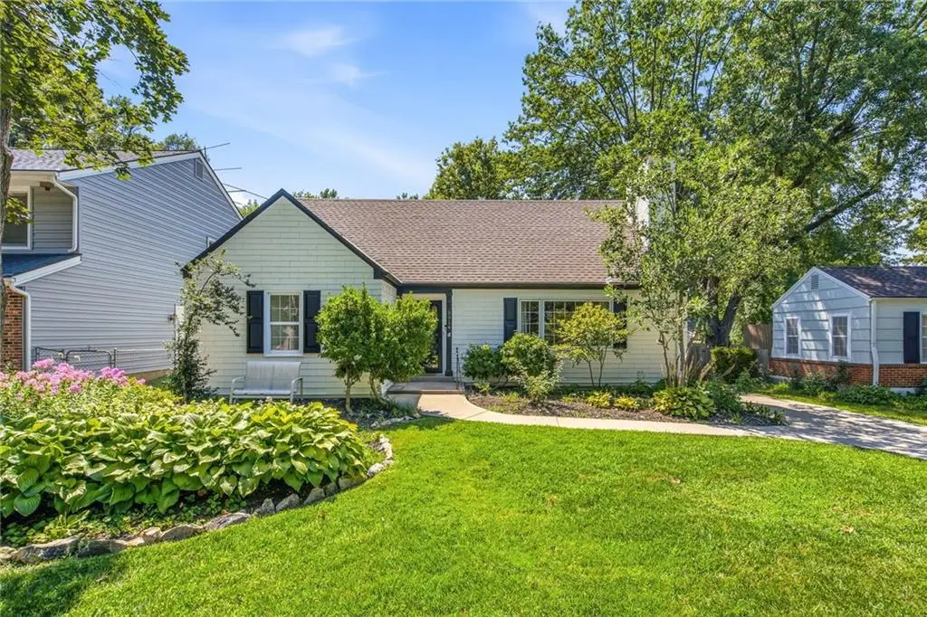 5914 Catalina Street, Fairway, KS 66205 - #1