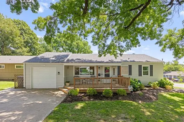 6231 Glenwood Street, Mission, KS 66202