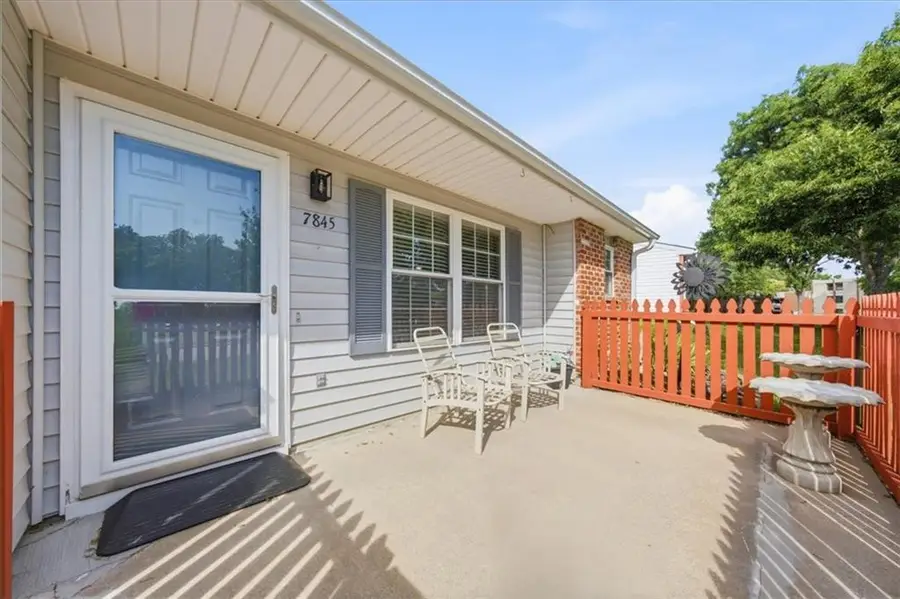 7845 Freeman Avenue, Kansas City, KS 66112 - #3