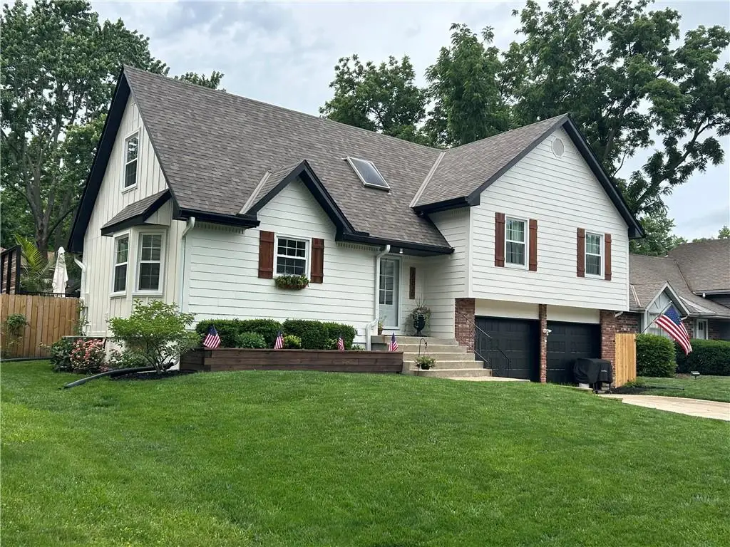 15020 S Locust Street, Olathe, KS 66062 - #1