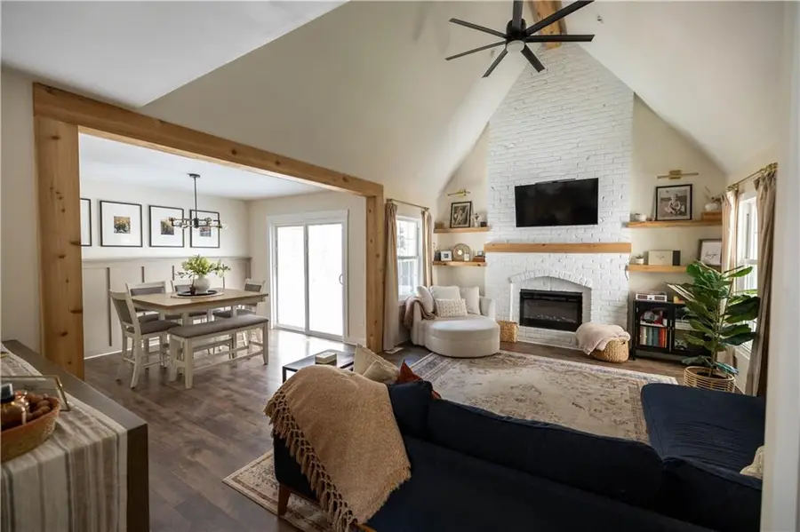 15020 S Locust Street, Olathe, KS 66062 - #2