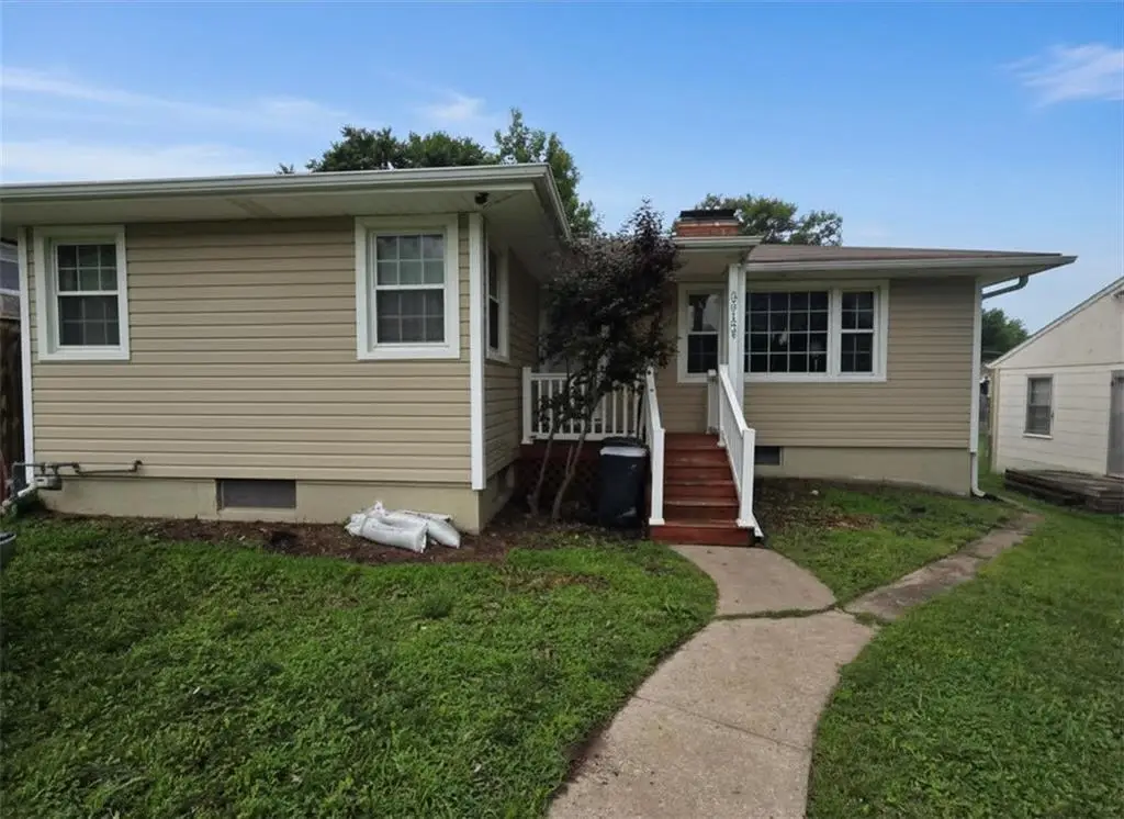 3515 Monterey Street, Saint Joseph, MO 64507 - #1