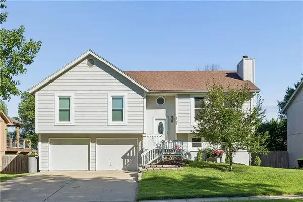 808 Heather Drive, Belton, MO 64012
