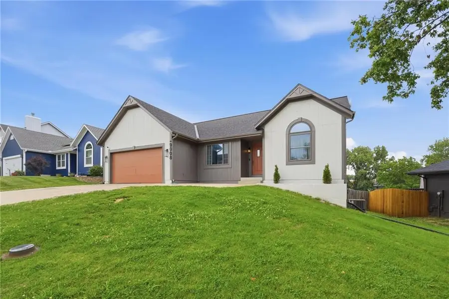9008 Barnett Avenue, Kansas City, KS 66112 - #2