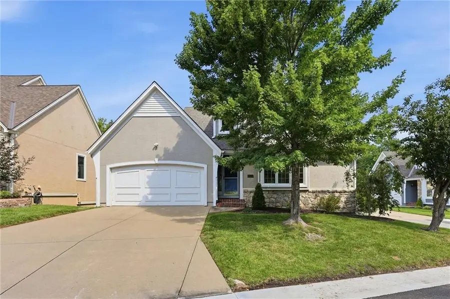 6216 W 126th Street, Overland Park, KS 66209 - #2