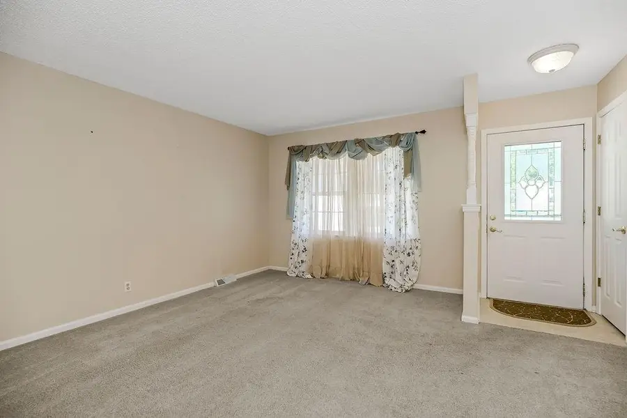 8705 W 94th Street, Overland Park, KS 66212 - #3