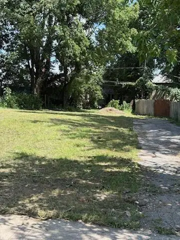 2614 E 8th Street, Kansas City, MO 64124 - #2