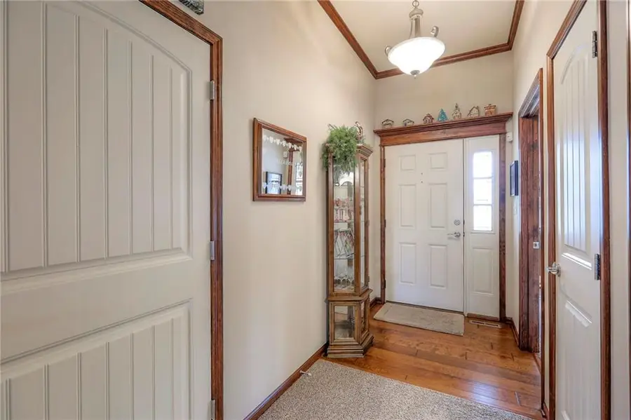 5368 S Davidson Court, Independence, MO 64055 - #3