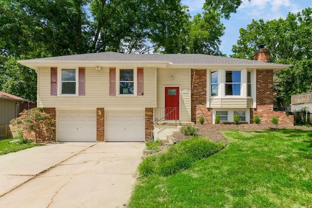409 Duncan Road, Blue Springs, MO 64014 - #1