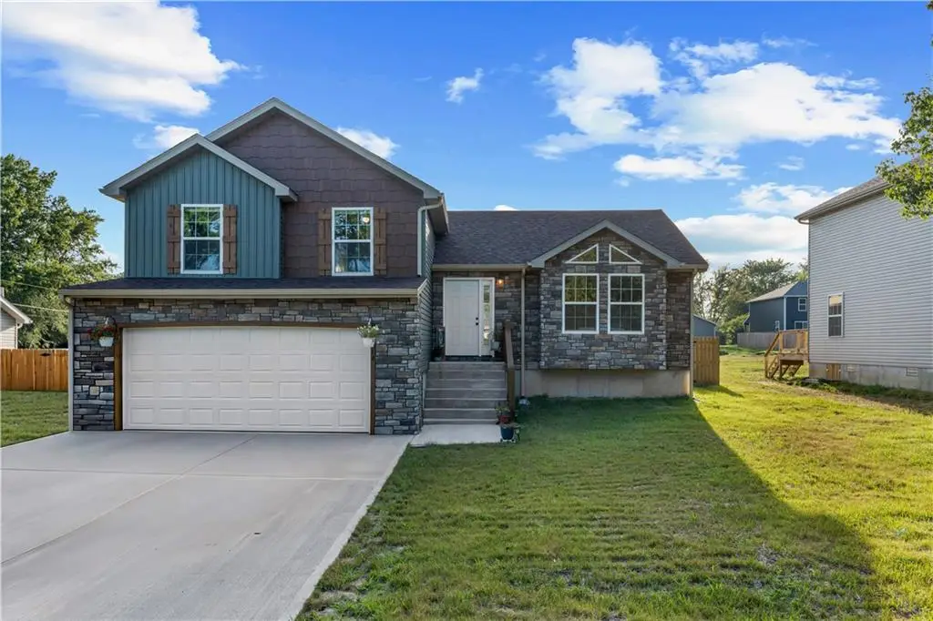 1714 S Jackson Street, El Dorado Springs, MO 64744 - #1