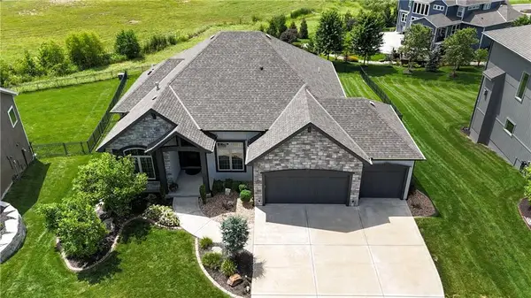 25005 W 114th Street, Olathe, KS 66061