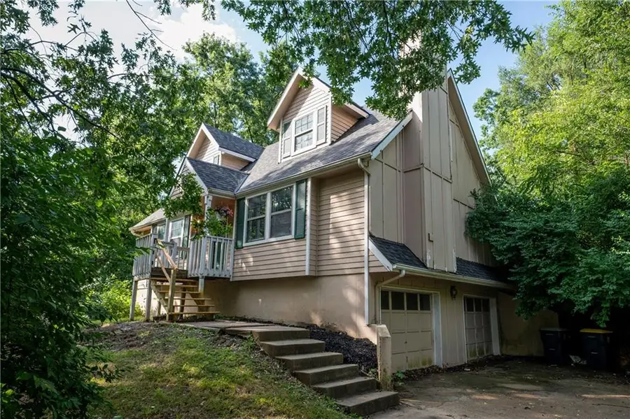 301 NW 79th Terrace, Kansas City, MO 64118 - #2