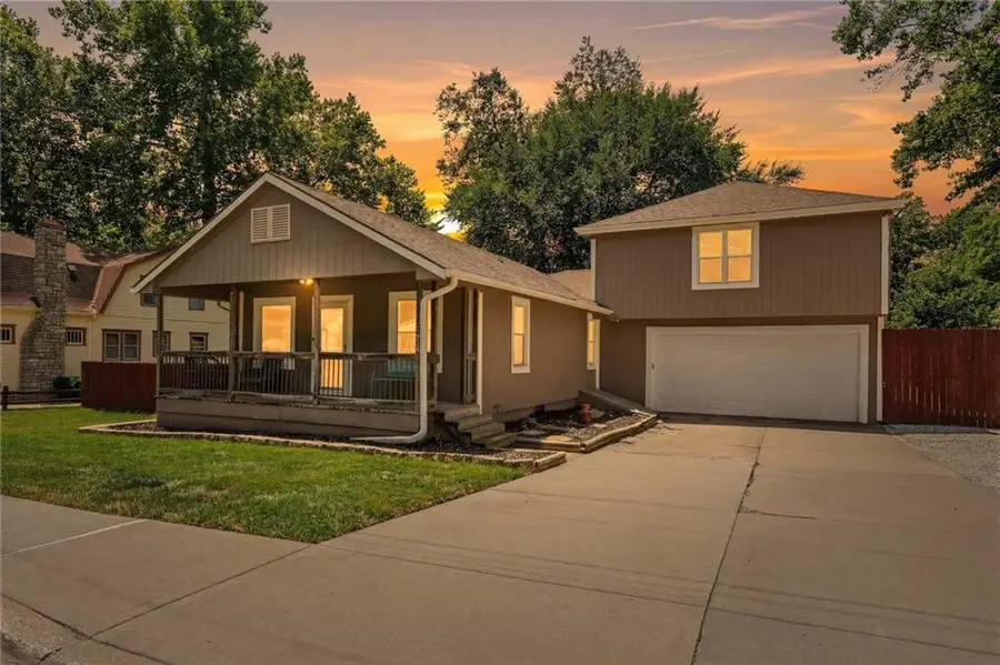 5118 El Monte Street, Roeland Park, KS 66205 - #2