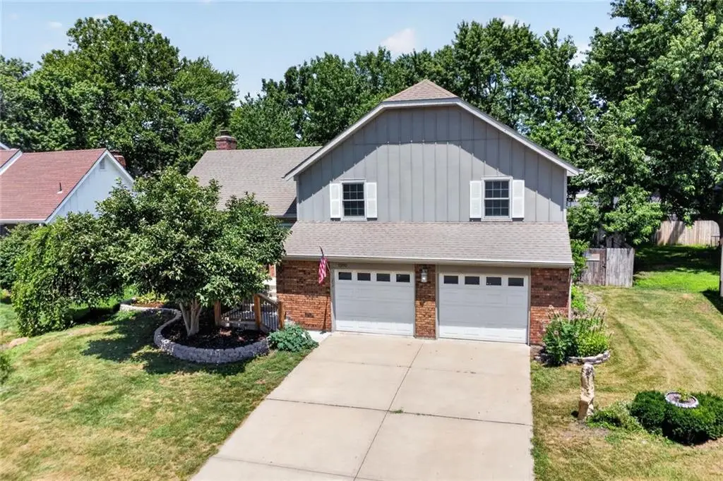 1200 E Layton Drive, Olathe, KS 66061 - #1