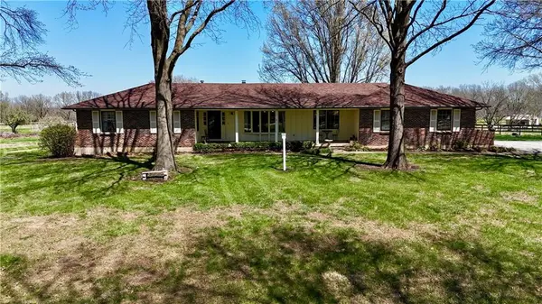 5460 Nall & 175th Street, Stilwell, KS 66608