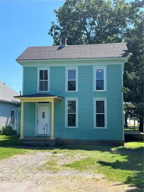 522 Illinois Street, Oswego, KS 67356