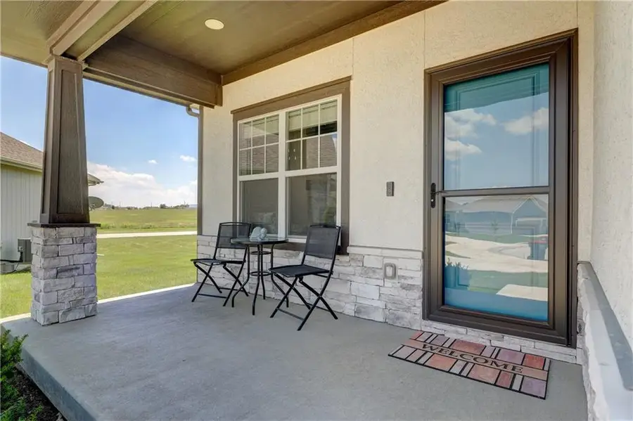 15761 Sheridan Place, Basehor, KS 66007 - #2