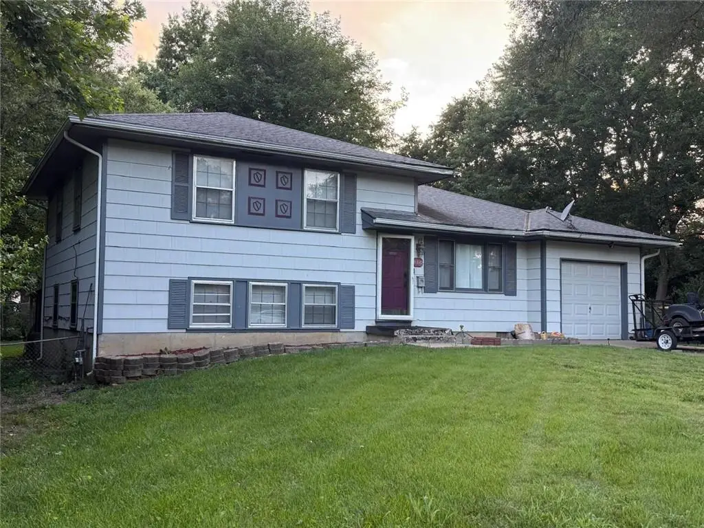 8310 E 91 Street, Kansas City, MO 64138 - #1