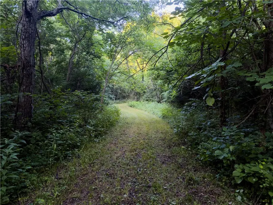 E 192nd Street, Richmond, MO 64085 - #3