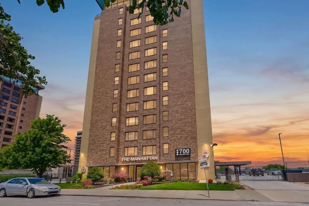 700 E 8th Street #5K, Kansas City, MO 64106 - #1