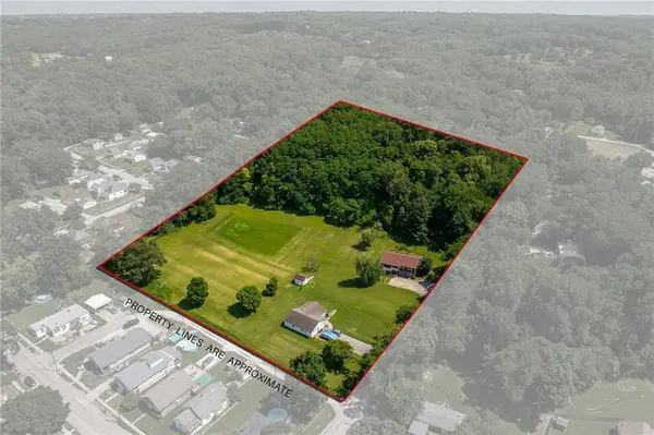 6401 S 1st Street, St Joseph, MO 64504
