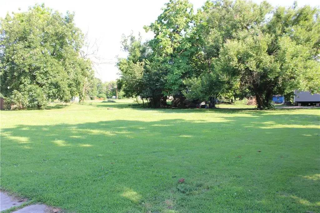 S Oak Street, Mulberry, KS 66756 - #1