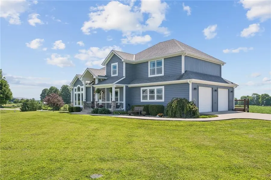 14691 N Lewis Avenue, Liberty, MO 64068 - #2