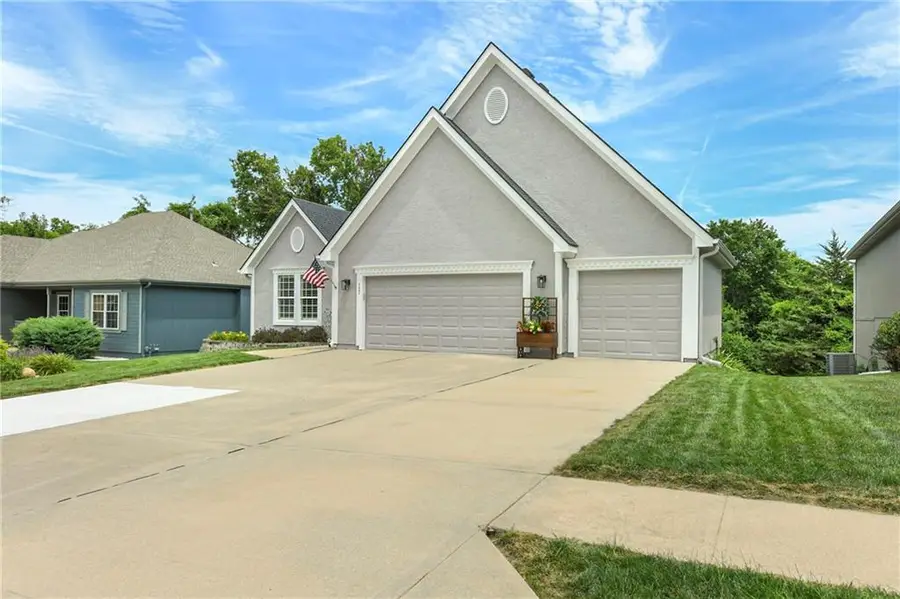 537 NE Topaz Drive, Lees Summit, MO 64086 - #3