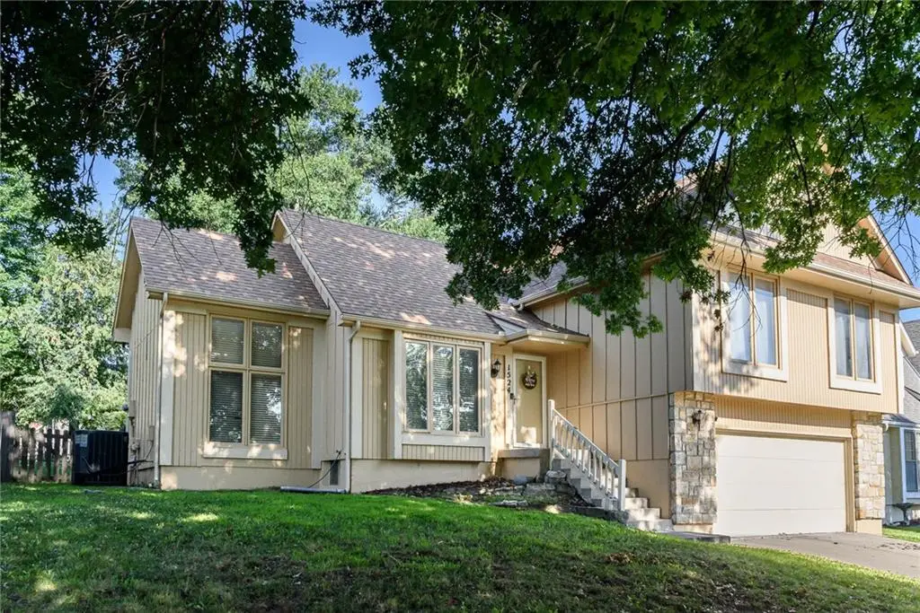 1524 N 85th Court, Kansas City, KS 66112 - #1