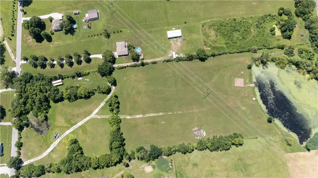 3850 SE Doc Henry Road, Lees Summit, MO 64082 - #1